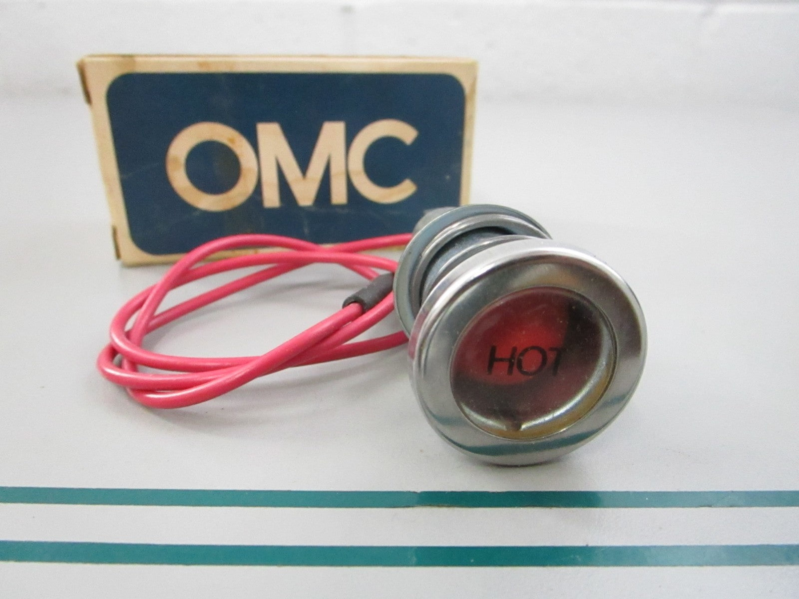 NEW OEM 379228 0379228 OMC Johnson Evinrude Temperature Light 0810