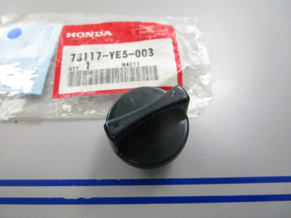 NEW OEM 78117-YF5-003 Honda Filler Cap 0810