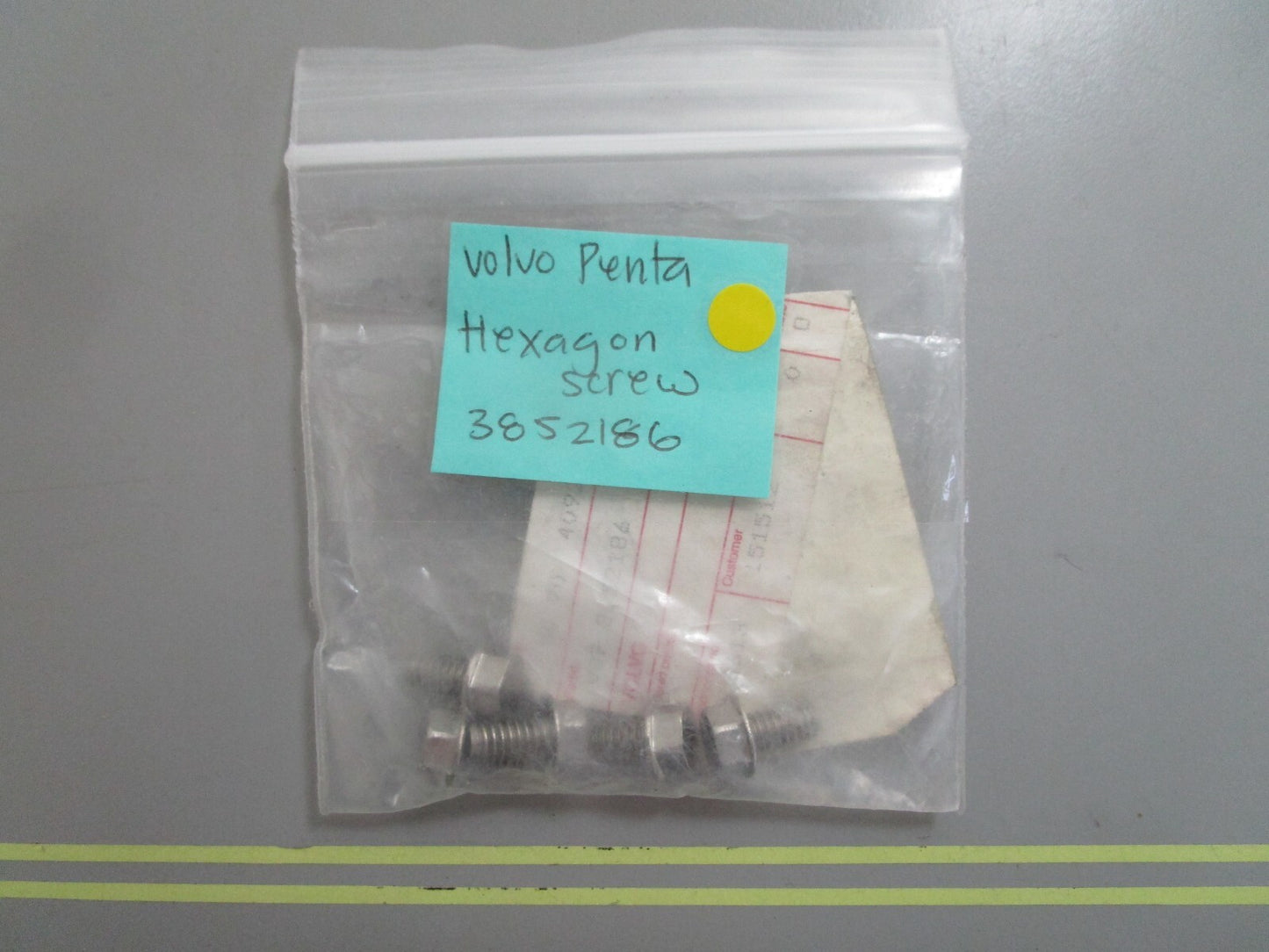 *NEW OEM* (LOT OF 5) 0810 Volvo Penta Hexagon Screw 3852186