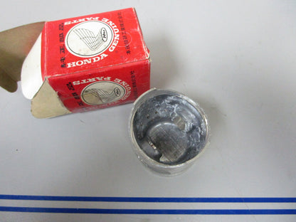 *NEW OEM* 0720 Honda Piston 13101-ZA8-000