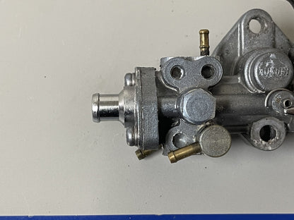 NEW OEM 6J8-13200-01-00 Yamaha Oil Pump 0670
