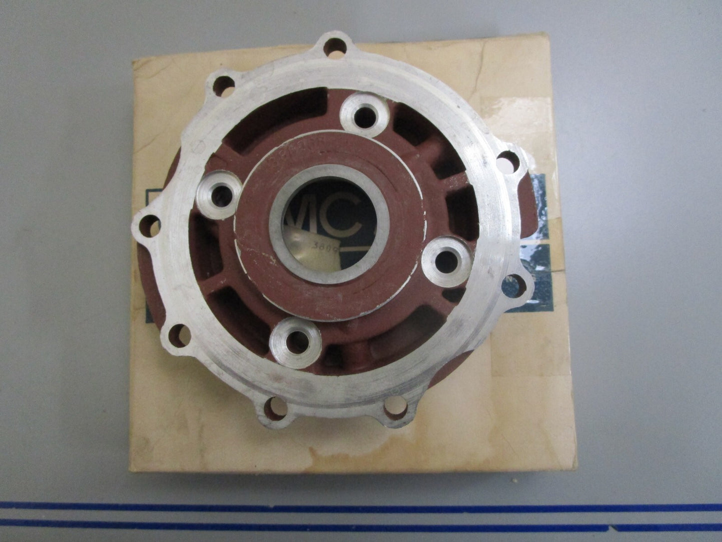 *NEW OEM* 0820 OMC Johnson Evinrude Lower Crankcase Head & Bushing 380968 038096