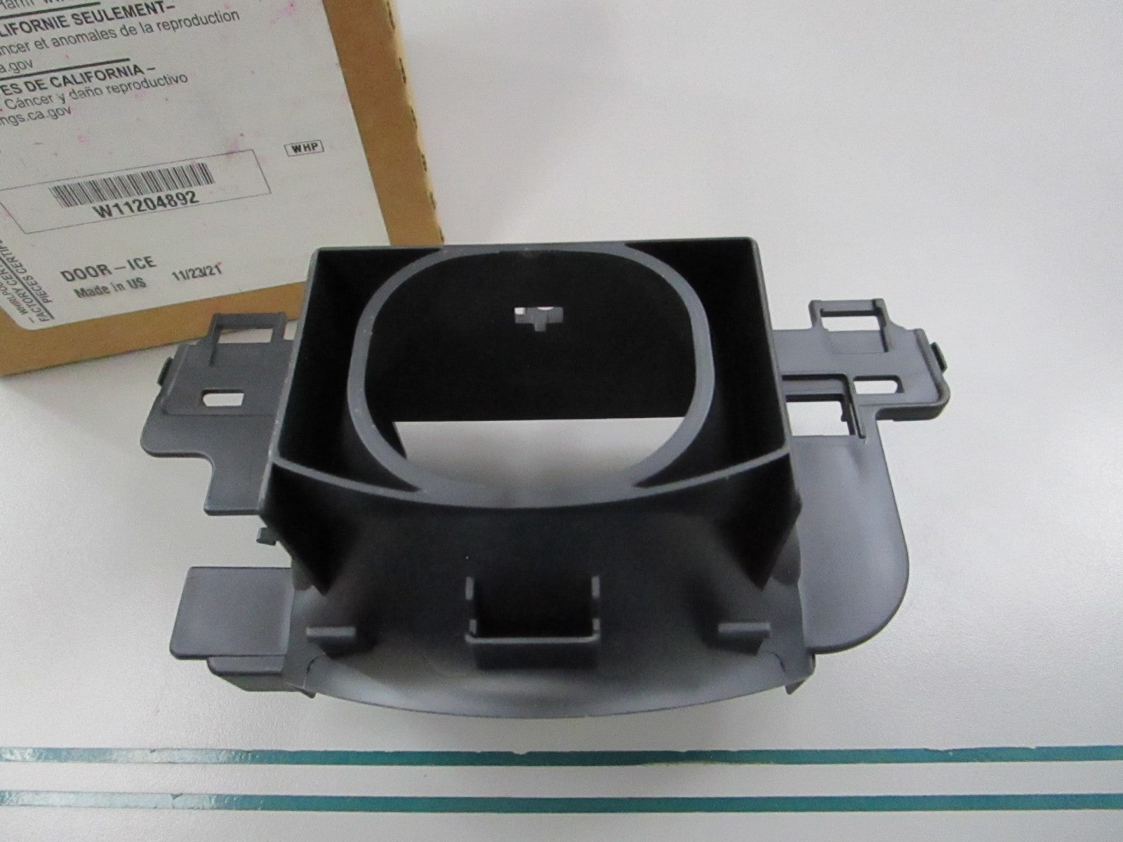 NEW OEM W11317951 Whirlpool Glass Door 0810