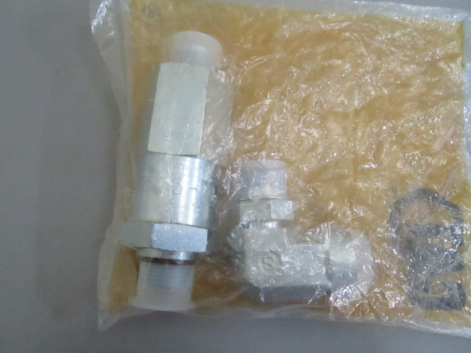 *NEW OEM* 0820 CAT Filter Fitting 503-7470