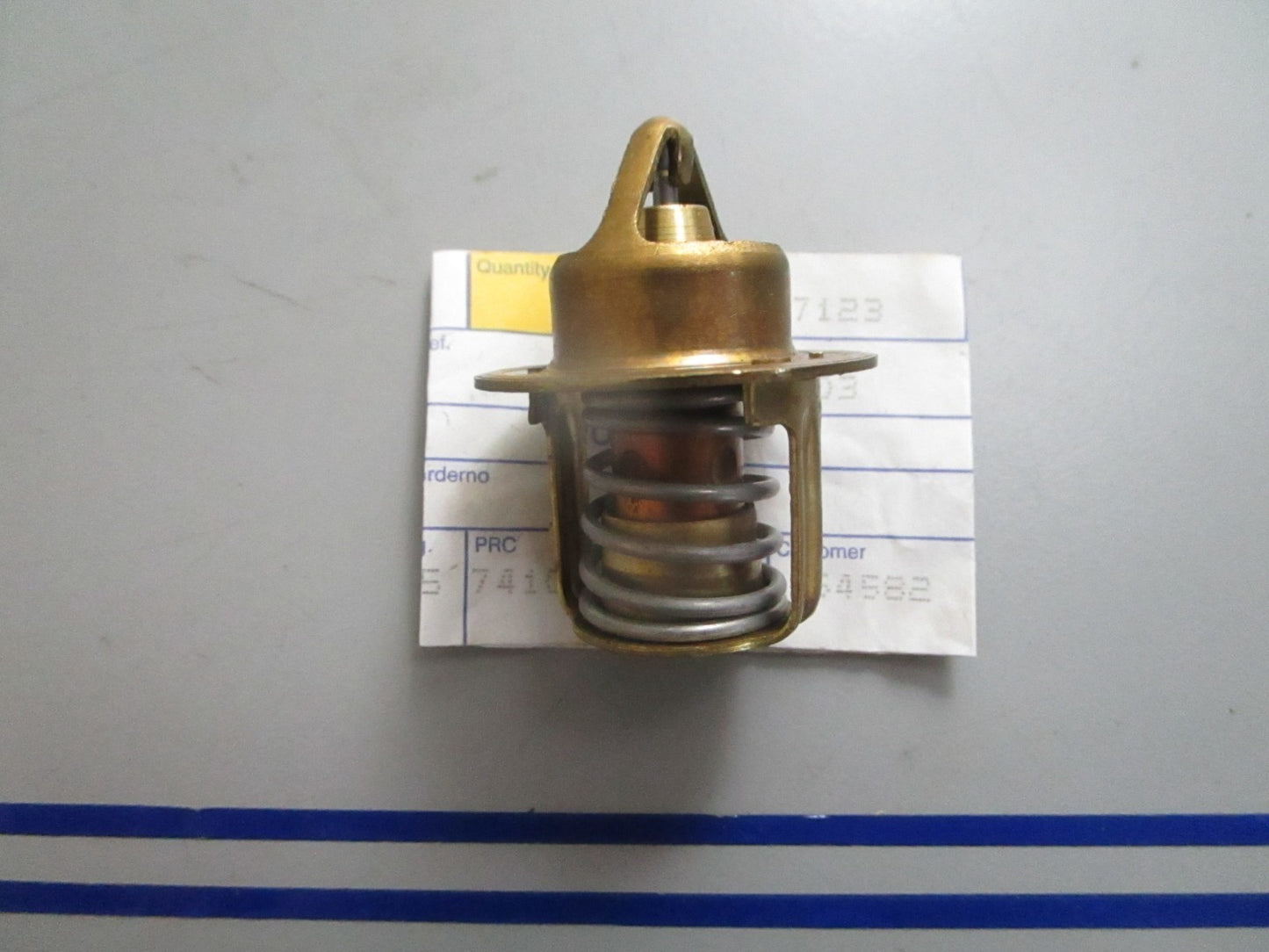 *NEW OEM* 0820 Volvo Penta Thermostat 21148403