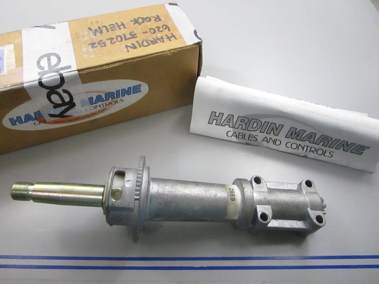 NEW OEM 620-370252 Hardin Marine Rack Helm 0810