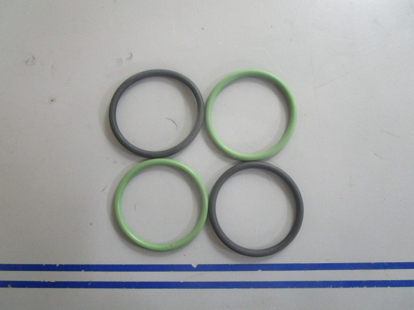 *NEW OEM* (LOT OF 4) 0770 Volvo Penta O-Ring 925092 0925092