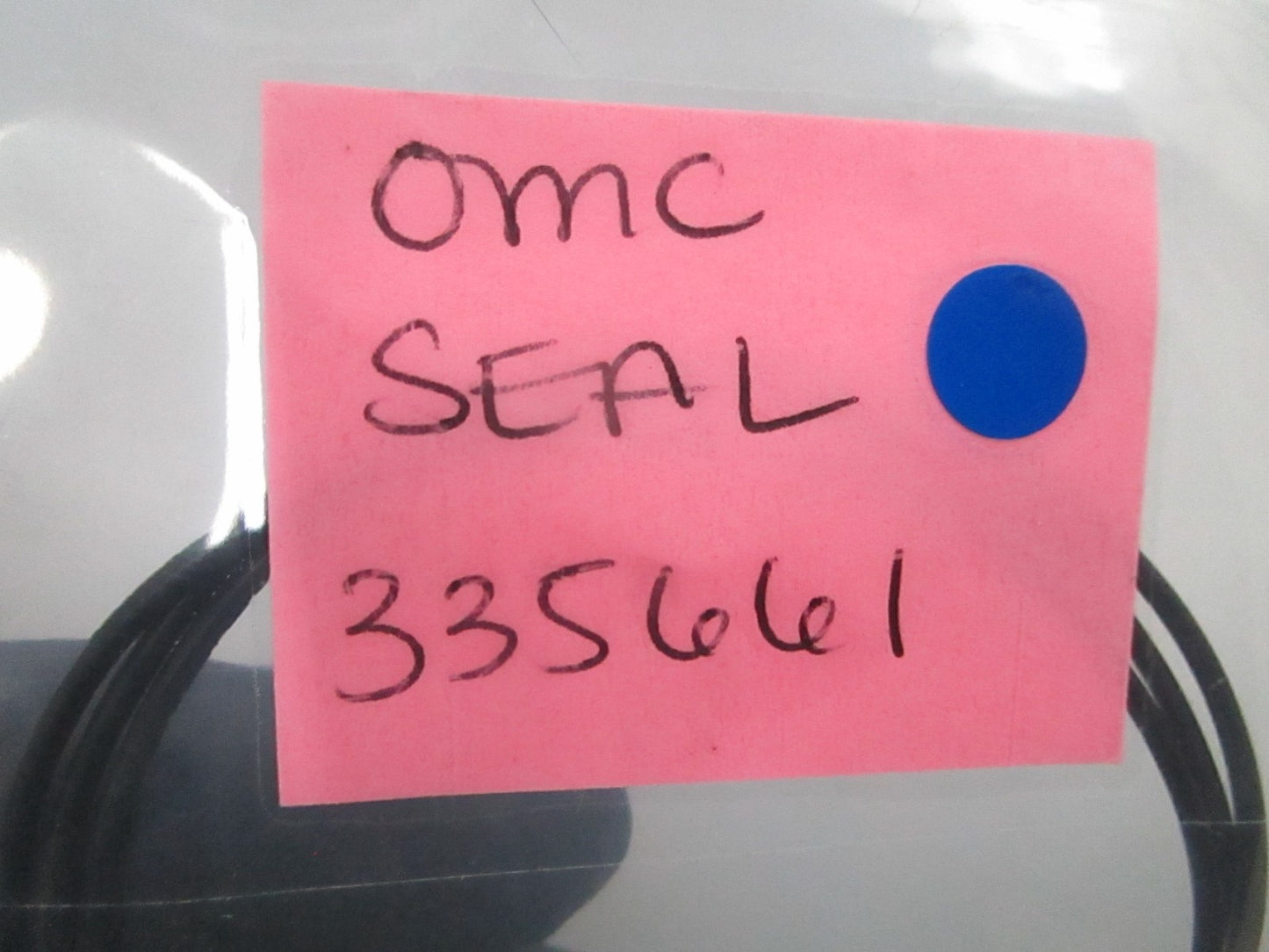 *NEW OEM* 0810 OMC Johnson Evinrude Seal 335661 0335661