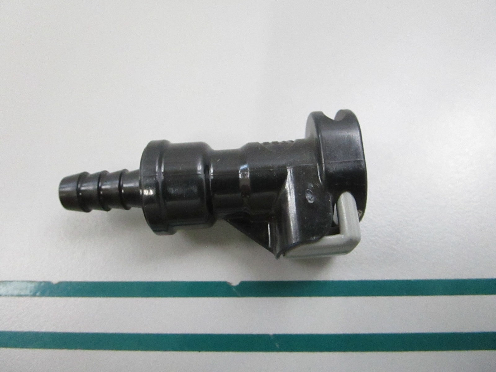 NEW OEM 3862116 Volvo Penta Fitting 0810