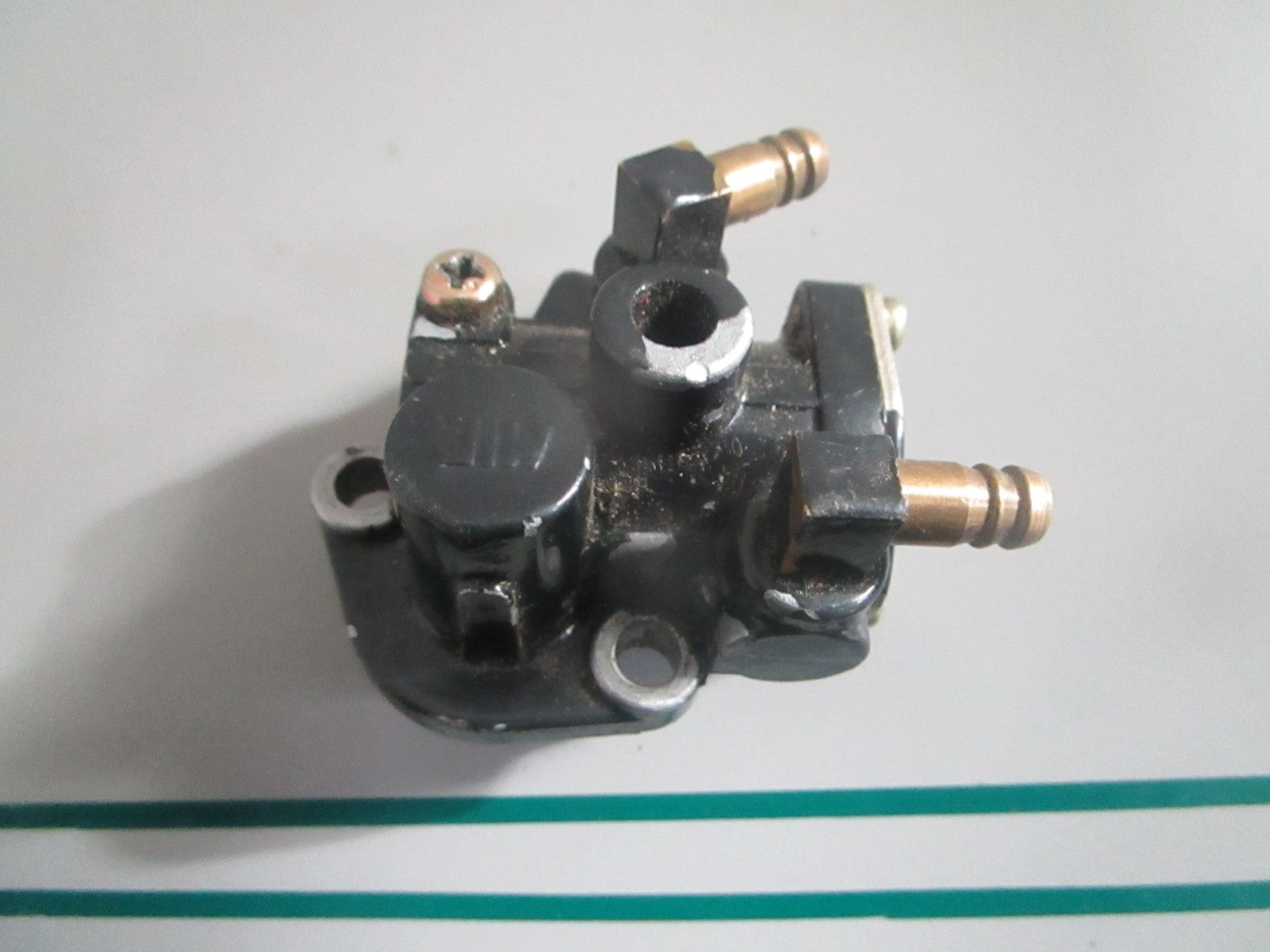NEW OEM 812690T1 Mercury Quicksilver Oil Injection Pump 0820