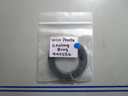 *NEW OEM* 0810 Volvo Penta Sealing Ring 944586