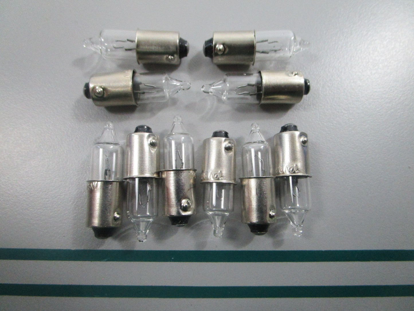 NEW (LOT OF 10) 268027 BikeMaster Replacement Bulb 0810