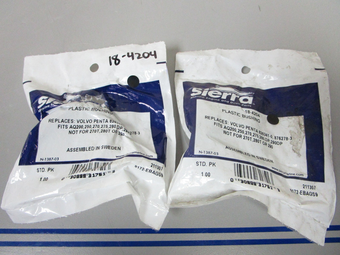 *NEW* 0810 Sierra Plastic Bushing 18-4204 Replaces: Volvo 826341