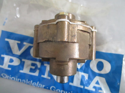NEW OEM 855578 Volvo Penta Raw Sea Water Pump 0820