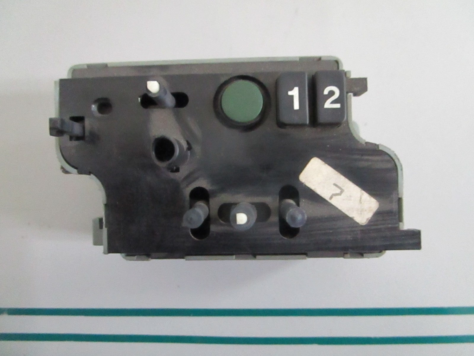 NEW OEM 0038202810 Mercedes-Benz Power Seat Control Module 0820
