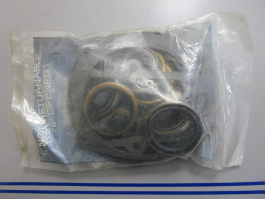 *NEW OEM* 0820 Mercury Quicksilver Seal Kit 878825