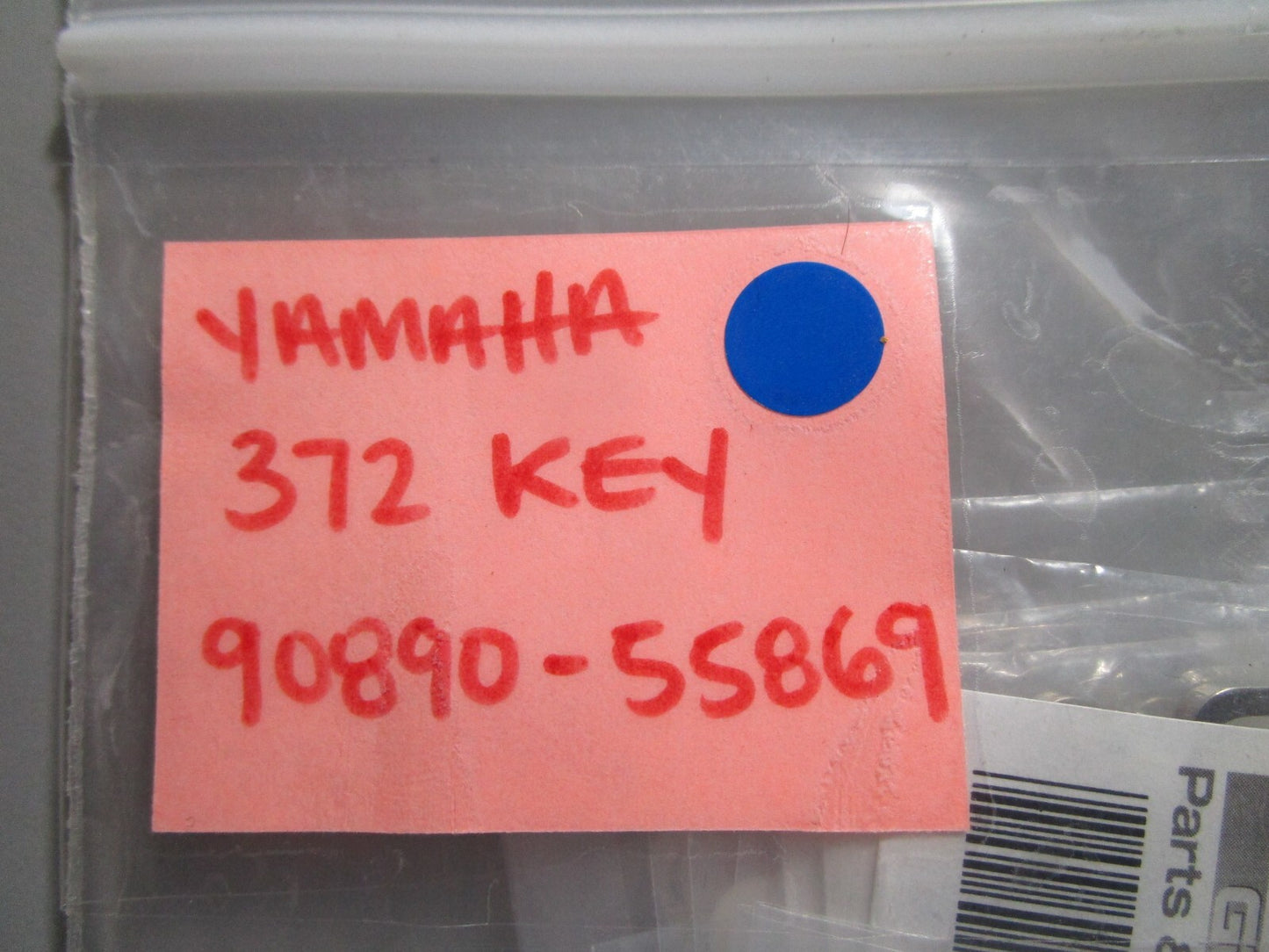 *NEW OEM* 0810 Yamaha 372 Key 90890-55869