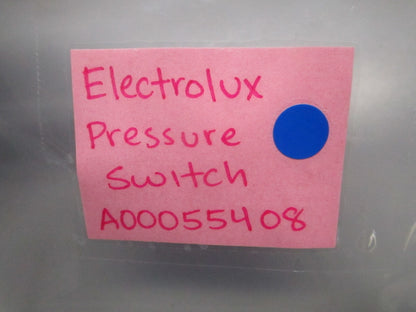 *NEW OEM* 0820 Electrolux Pressure Switch A00055408