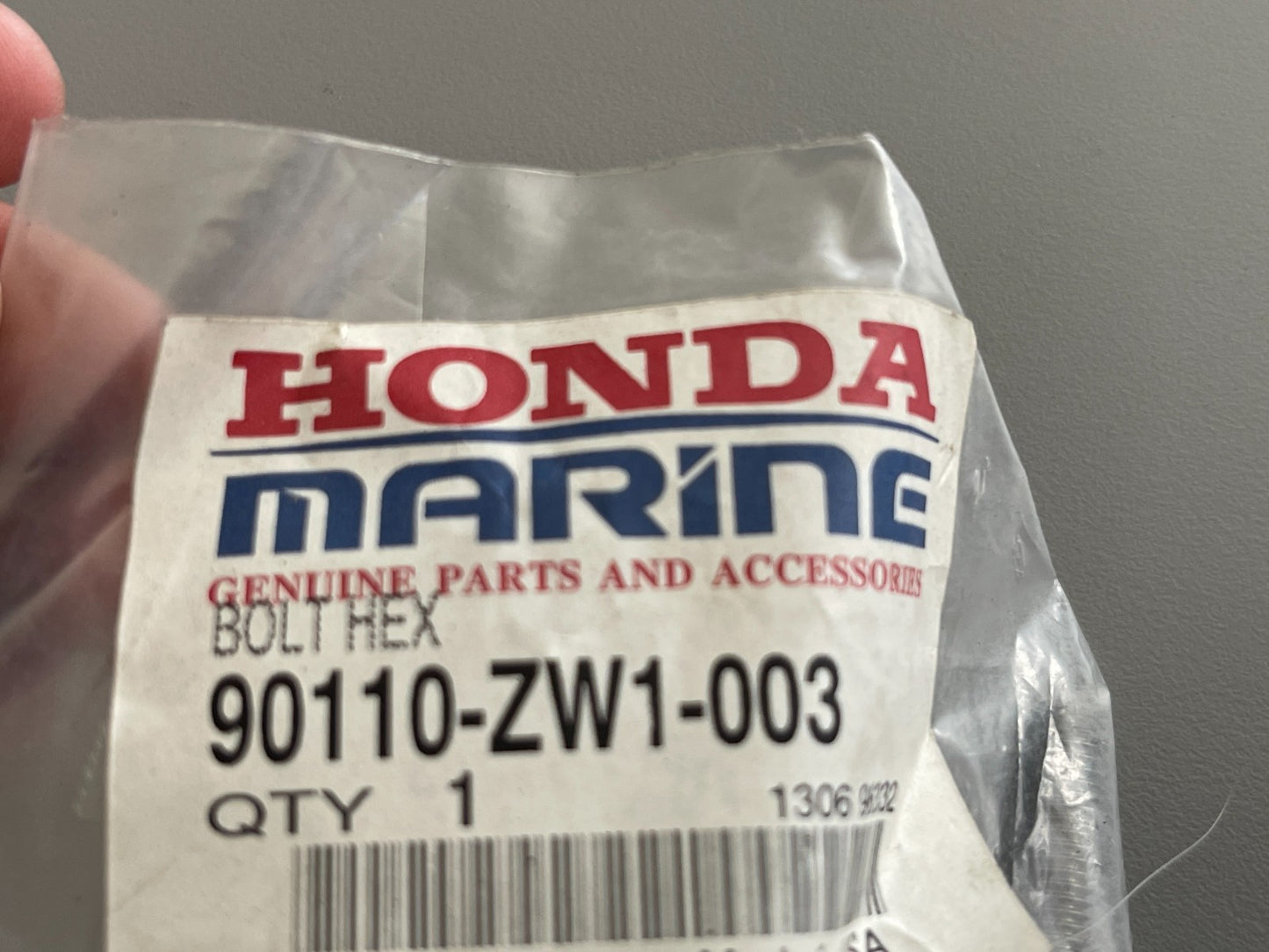 NEW OEM (LOT OF 4) 90110-ZW1-003 Honda Hex Bolt 0810