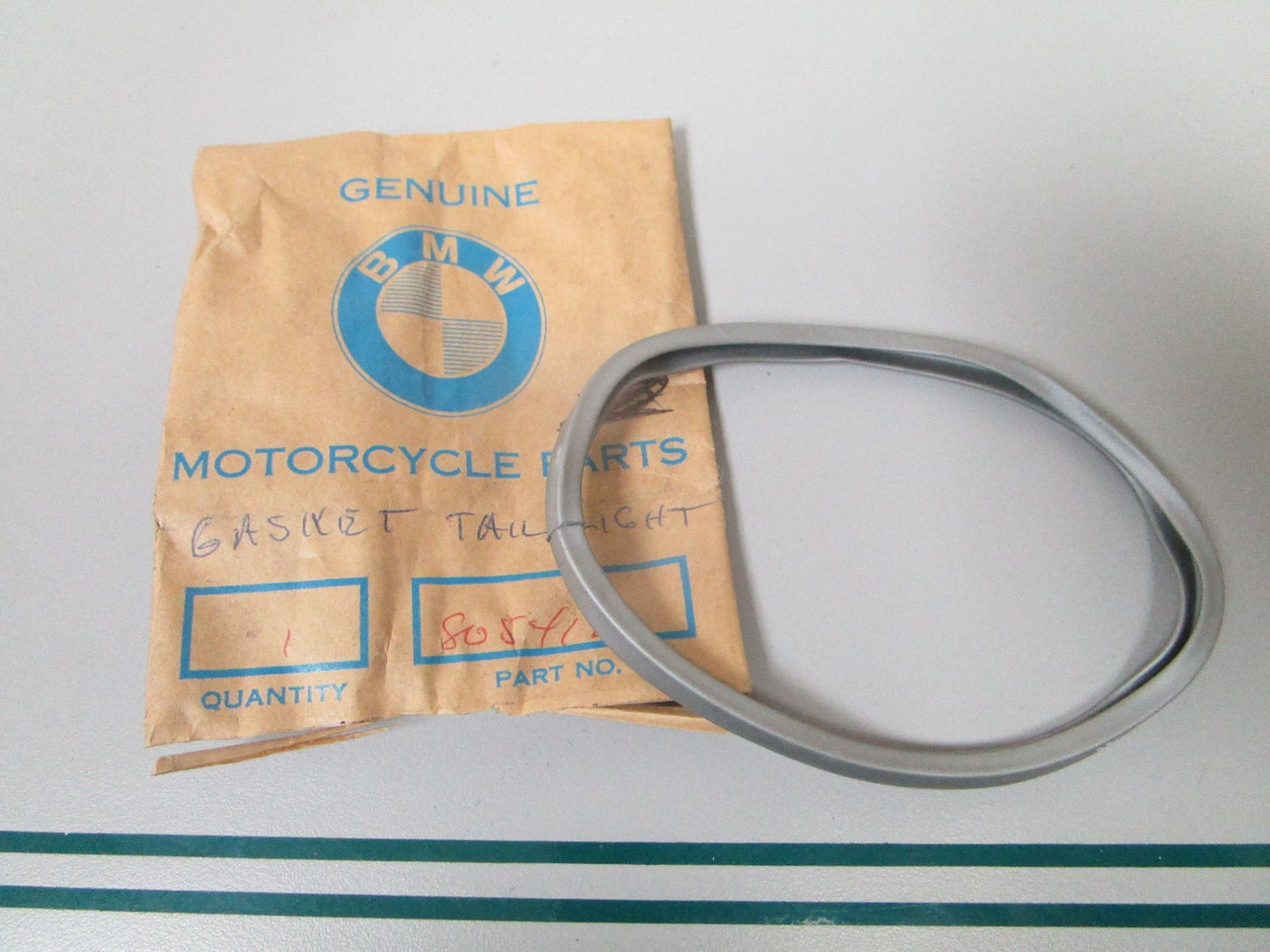 NEW OEM 63248054123 8054123 BMW Tail Light Rubber Gasket 0810