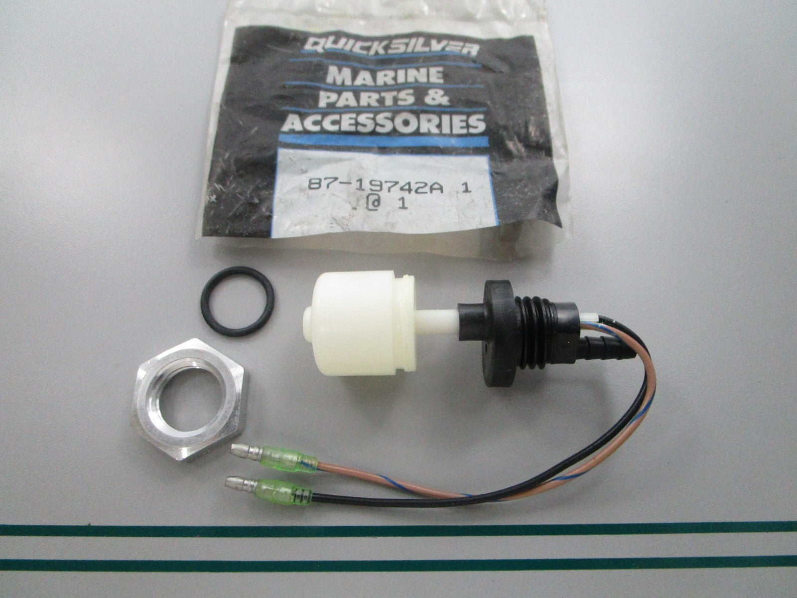 NEW OEM 87-19742A1 Mercury Quicksilver Switch Assembly 0810