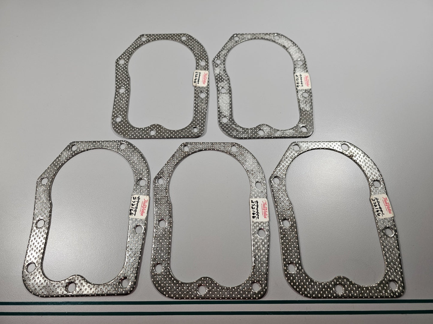 NEW OEM (LOT OF 5) 272166 Briggs & Stratton Gasket 0810