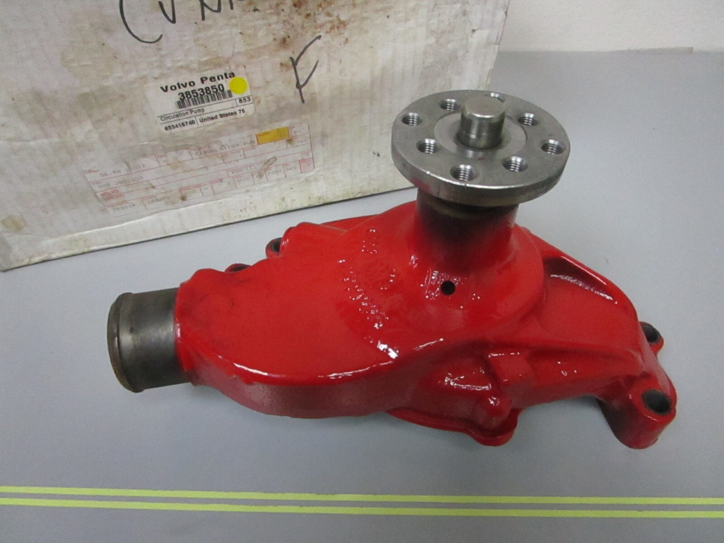 *NEW OEM* 0720 Volvo Penta Circulation Pump 3853850