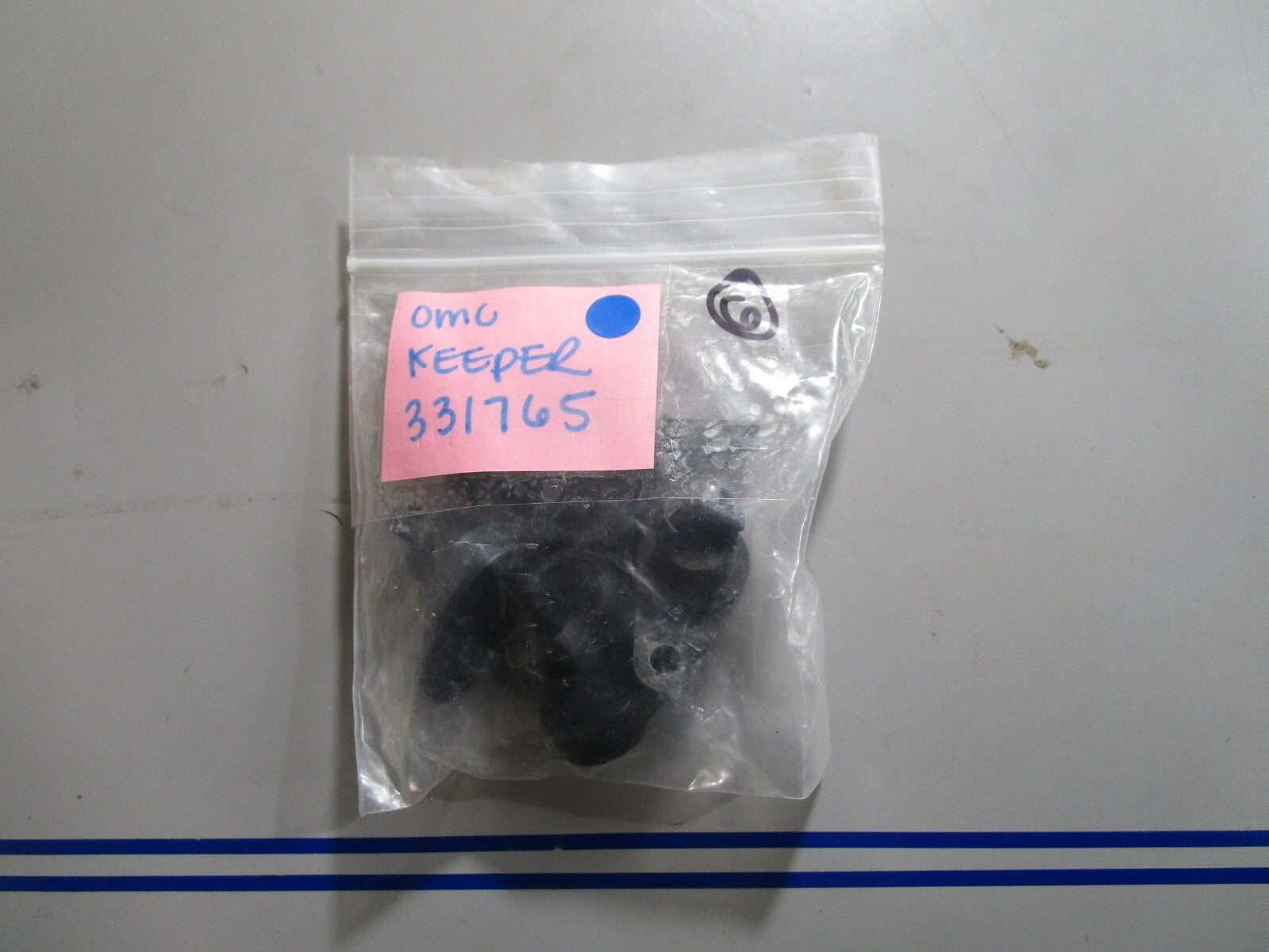 *NEW OEM* 0810 OMC Johnson Evinrude Keeper 331765 0331765