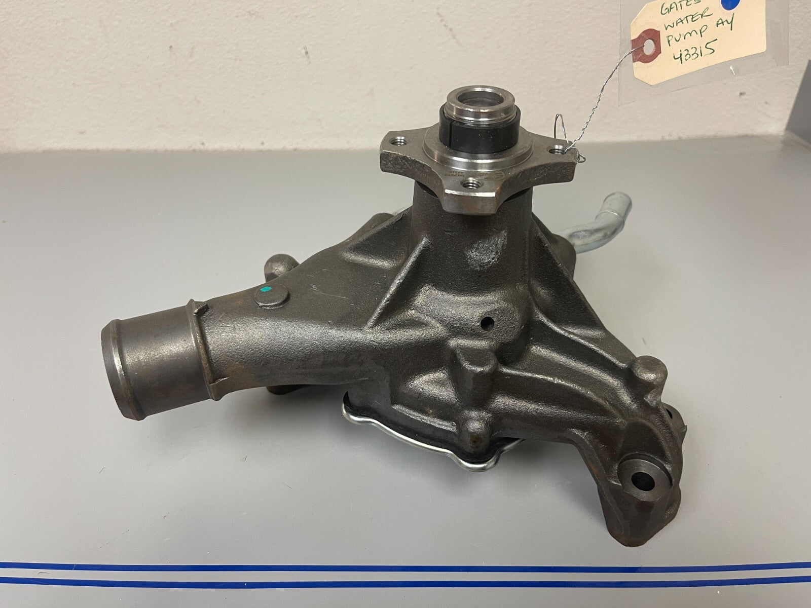 *NEW OEM* 0720 Gates Water Pump Assembly 43315