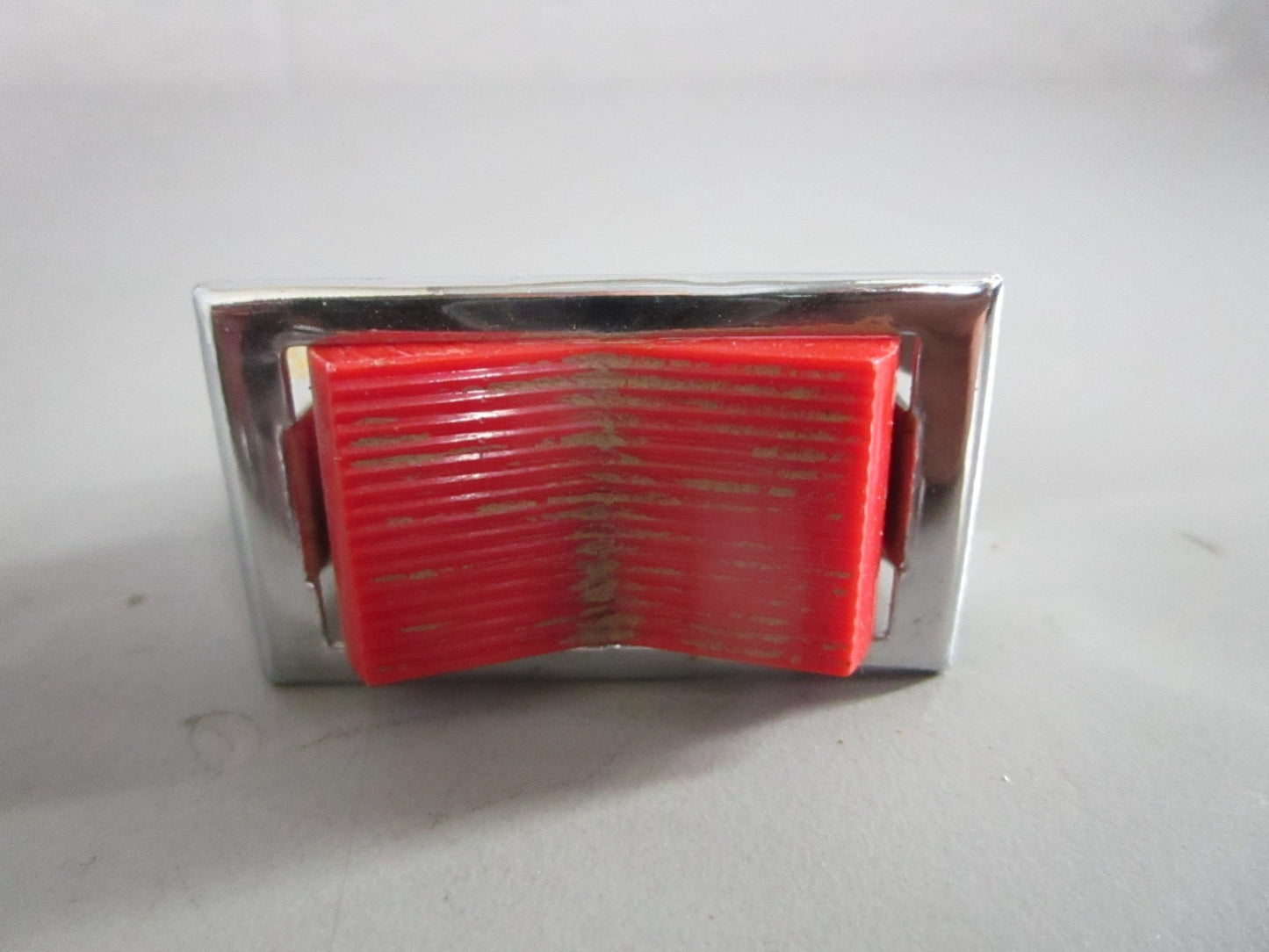 NEW OEM 977746 0977746 OMC Johnson Evinrude Switch 0820