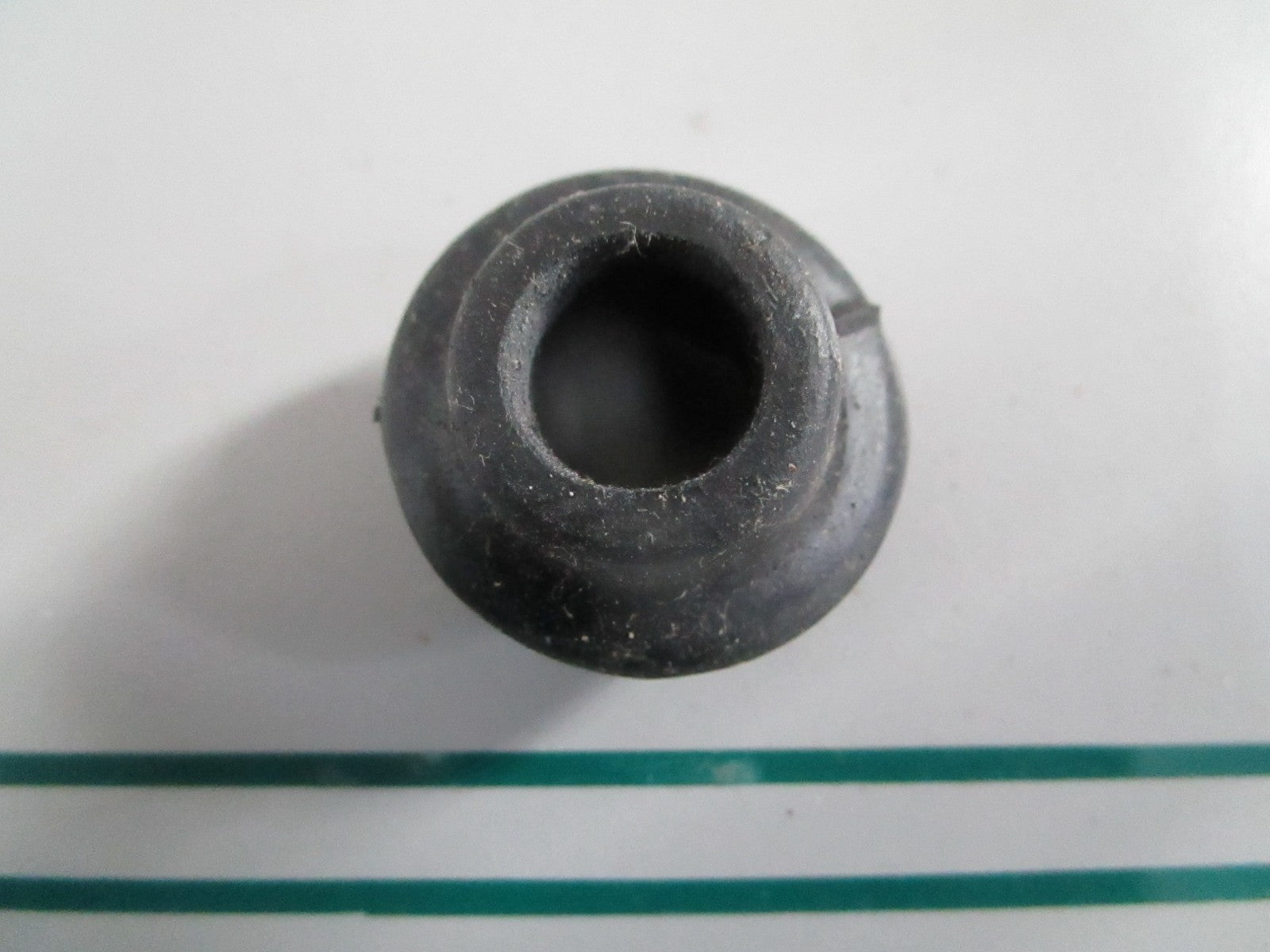 NEW OEM 11110033163 0033163 BMW Rubber Push Rod Grommet 0820