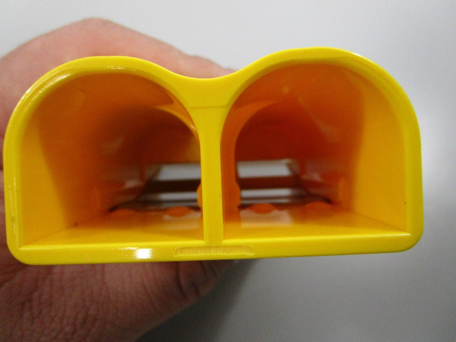 NEW OEM 914-BK Anderson Power SB 350A 600V Yellow Connector Housing 0810