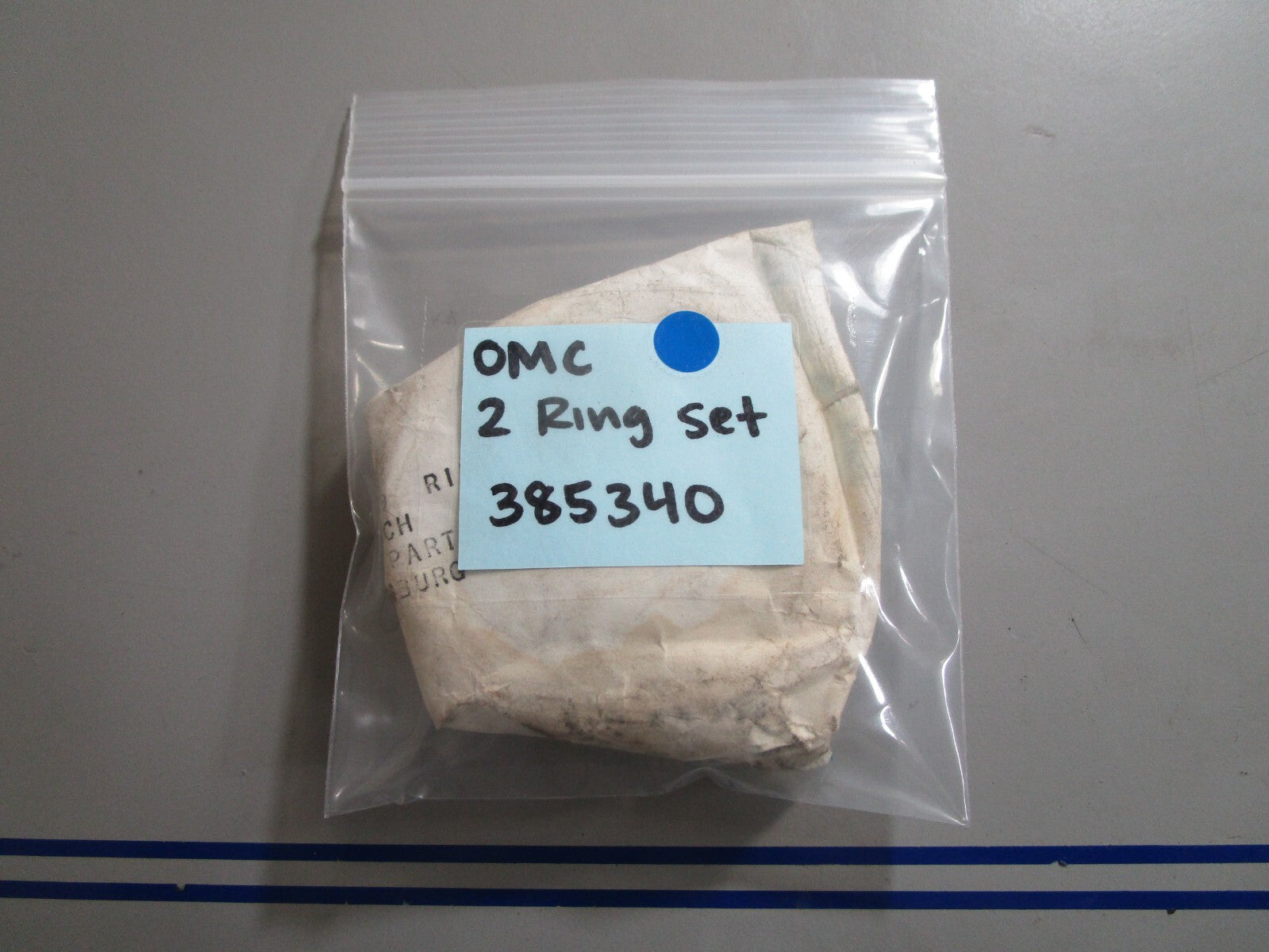 *NEW OEM* 0810 OMC Johnson Evinrude 2 Ring Set 385340 0385340