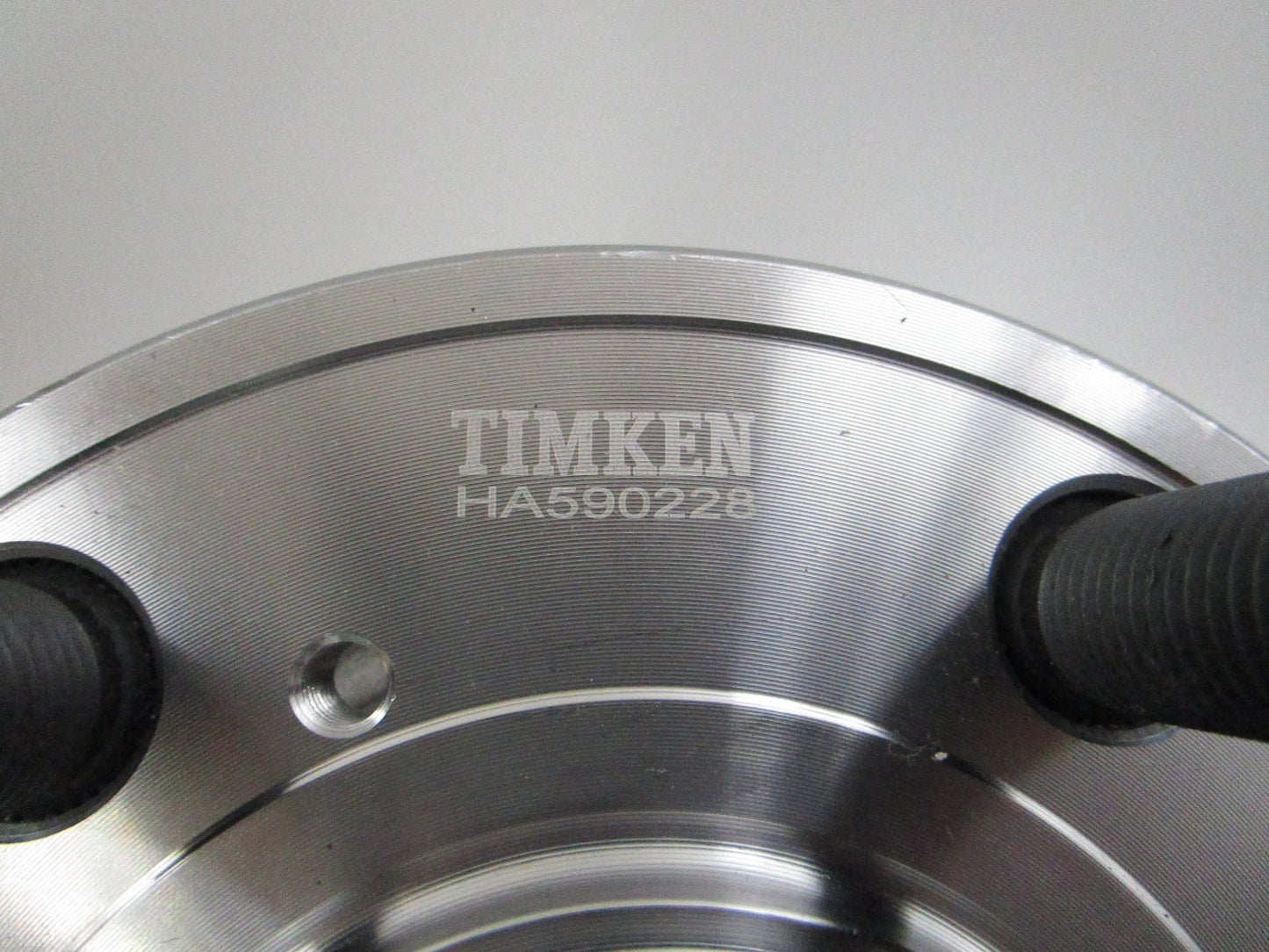 NEW HA590228 Timken Wheel Hub Assembly 0810