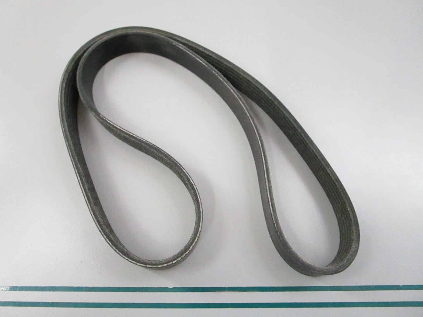NEW 5060388 Dayco Serpentine Belt 0810