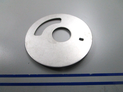 *NEW OEM* 0810 OMC Johnson Evinrude Impeller Plate 315753 0315753