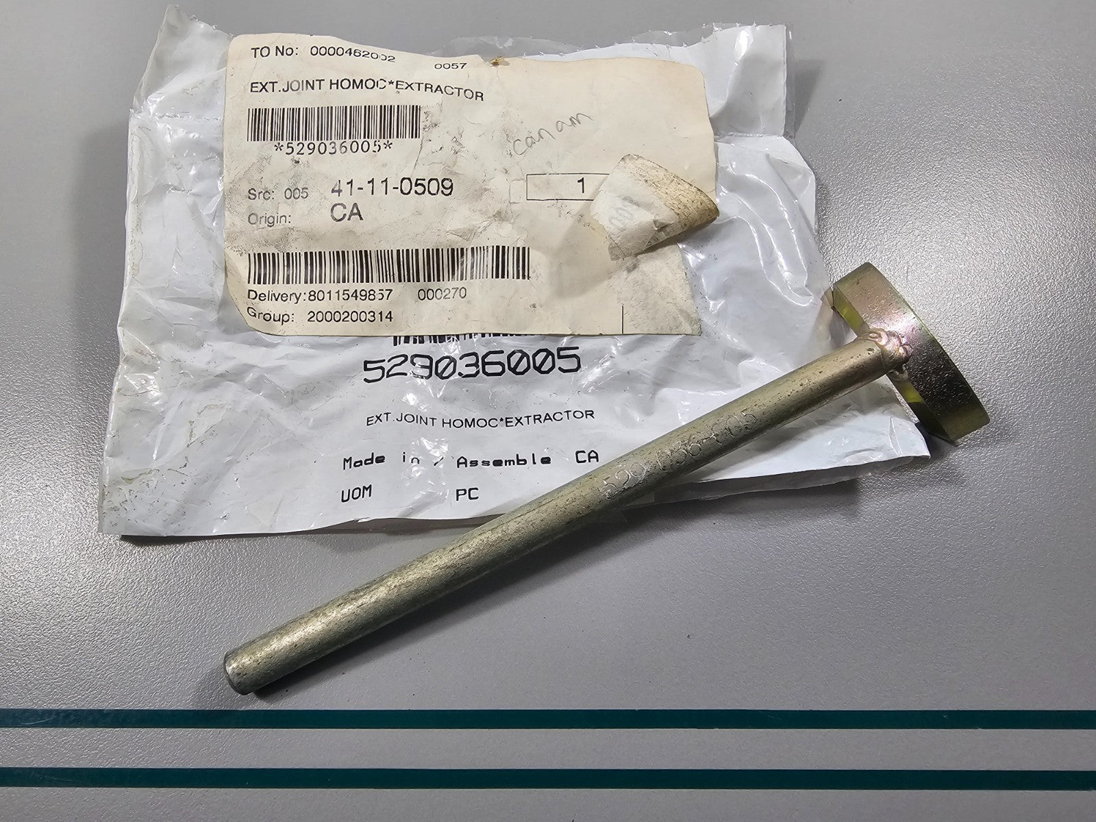 NEW OEM 529036005 Can-Am Extractor 0810