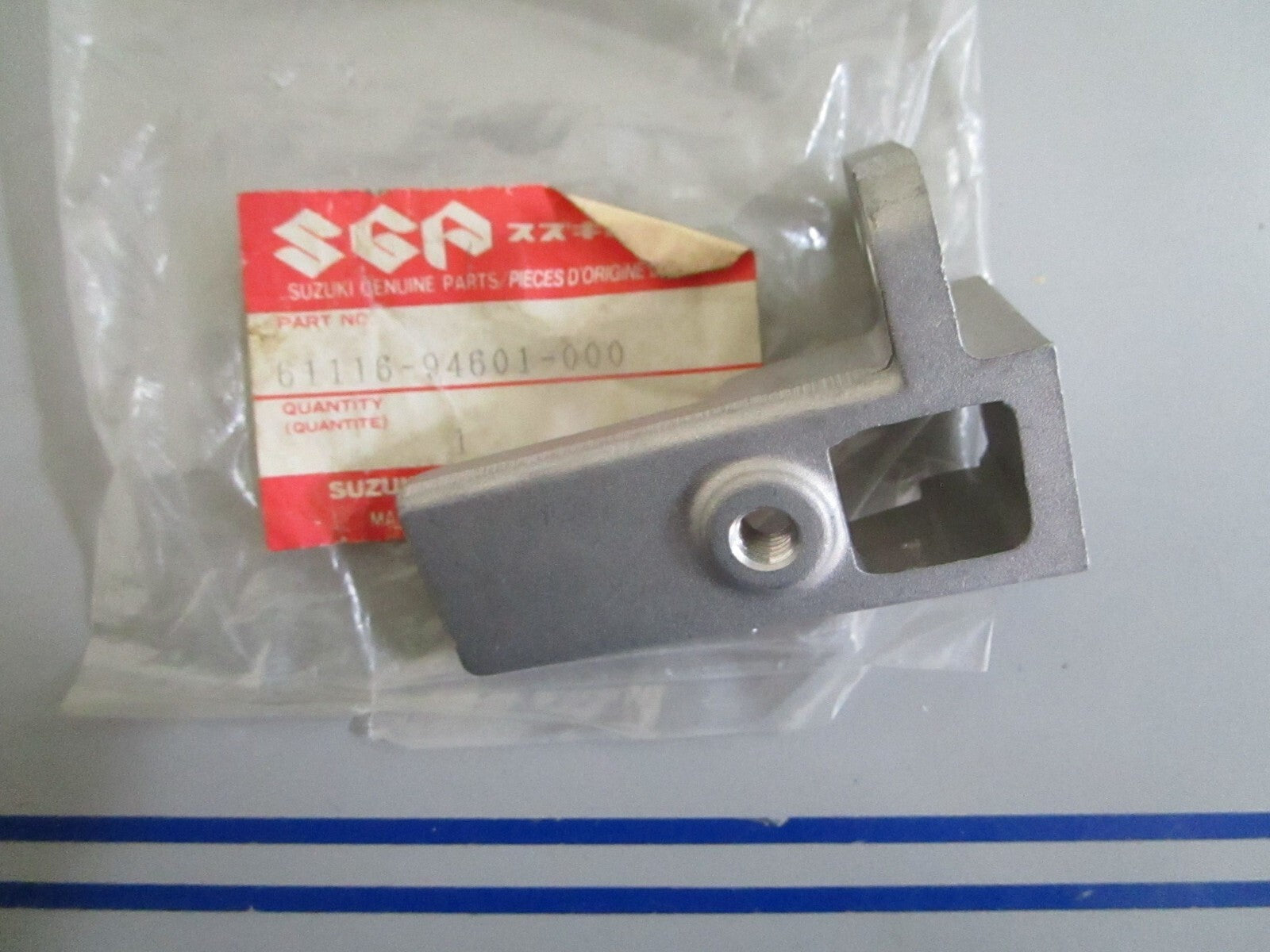 *NEW OEM* 0770 Suzuki Hook Bracket 61116-94601