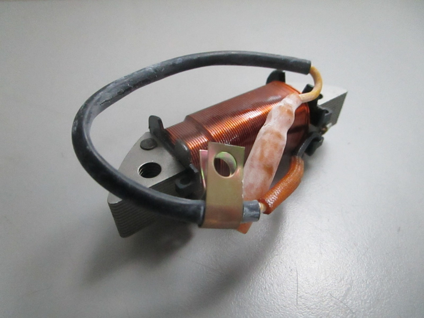 *NEW OEM* 0820 Suzuki Lightning Coil 32200-98300