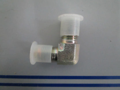 *NEW OEM* 0820 Cummins Male Adaptor Elbow 193599