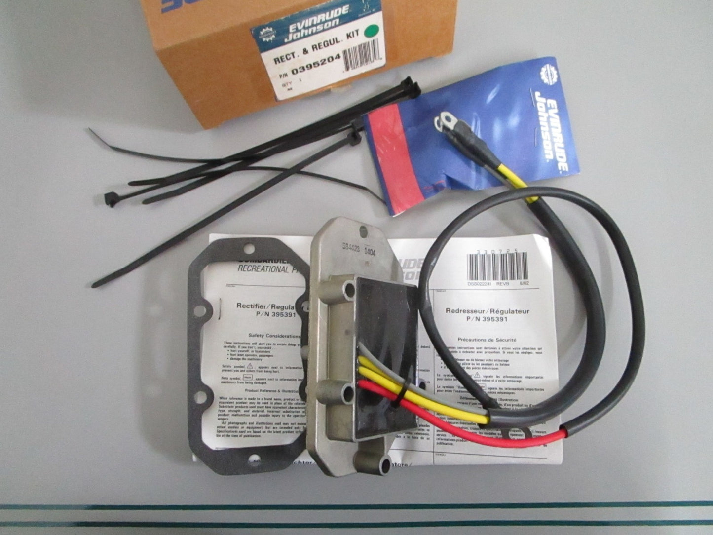 NEW OEM 395204 0395204 OMC Johnson Evinrude Rectifier & Regulator Kit 0820