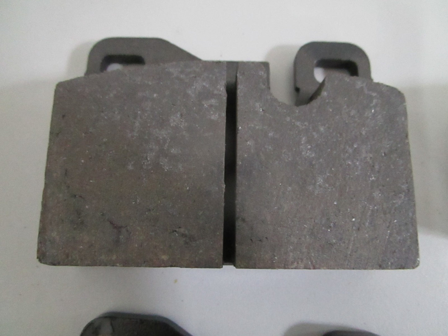 NEW OEM 92835294200 Porsche Jurid Brake Pad Set 0820