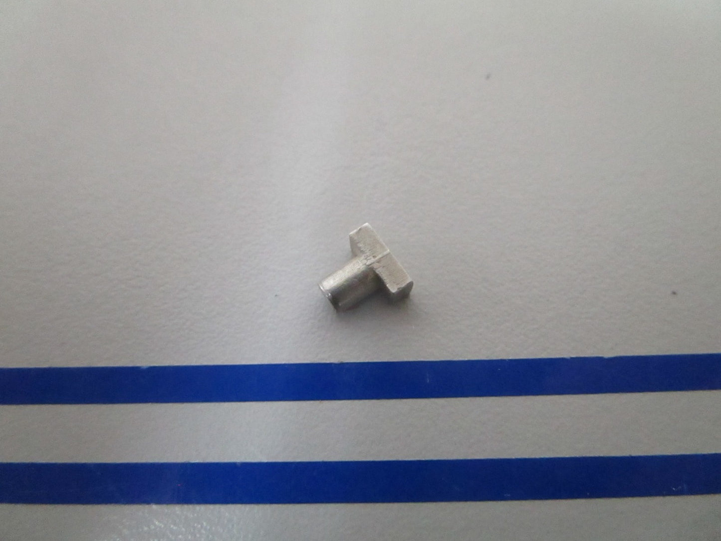 NEW OEM 306196 0306196 OMC Johnson Evinrude Impeller Pin 0810