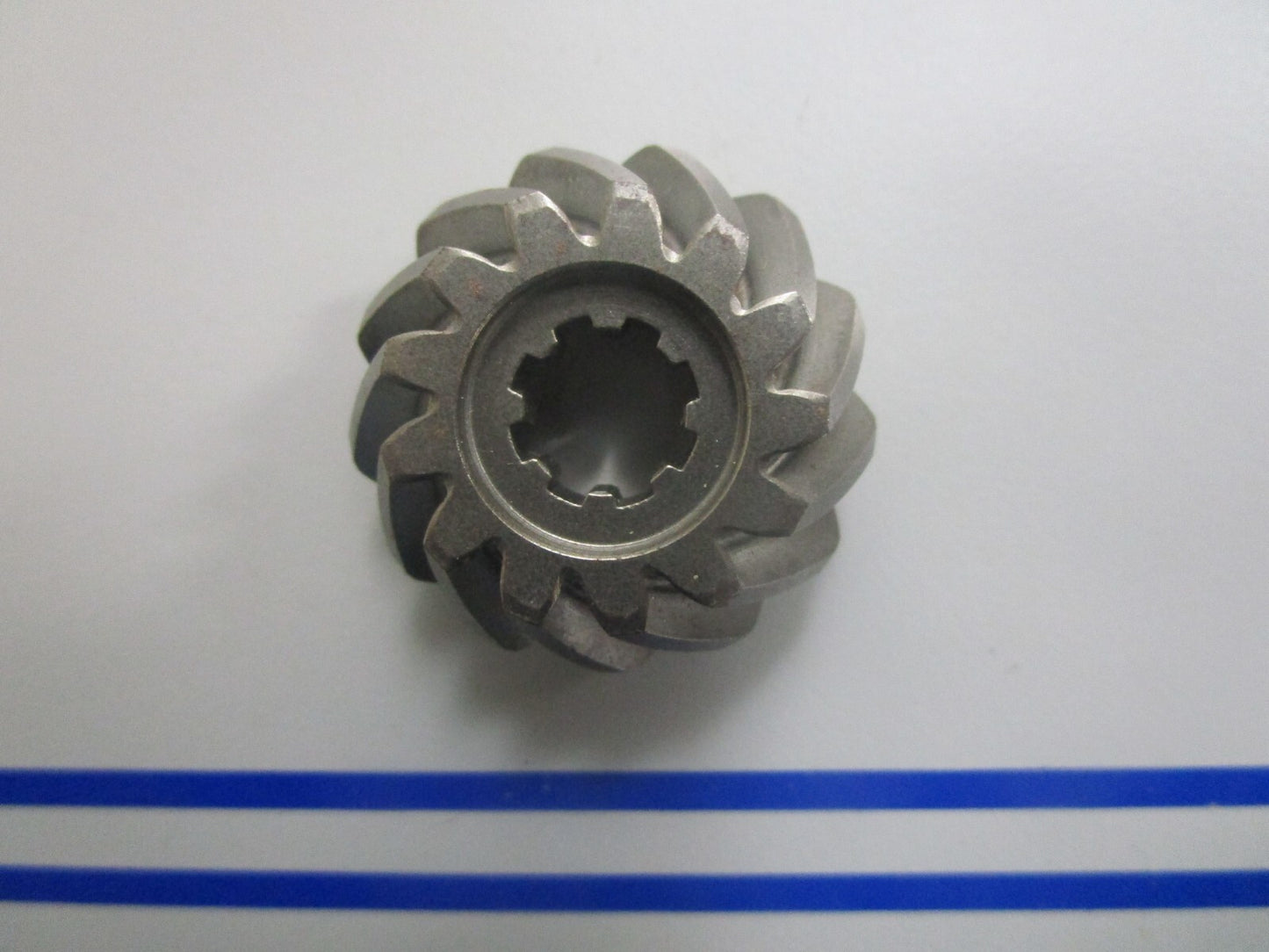 *NEW OEM* 0770 Mercury Quicksilver 13T Pinion Gear 43-99041M