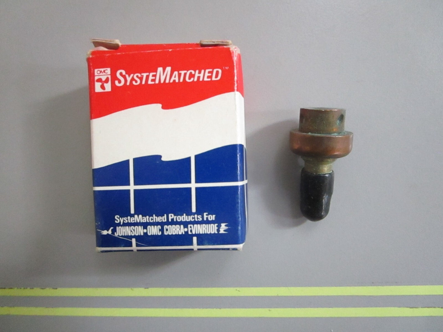 *NEW OEM* 0820 OMC Johnson Evinrude Vernatherm 384719 0384719