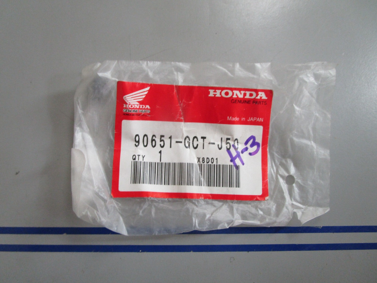 *NEW OEM* 0810 Honda Screw Rivet 90651-GCT-J50