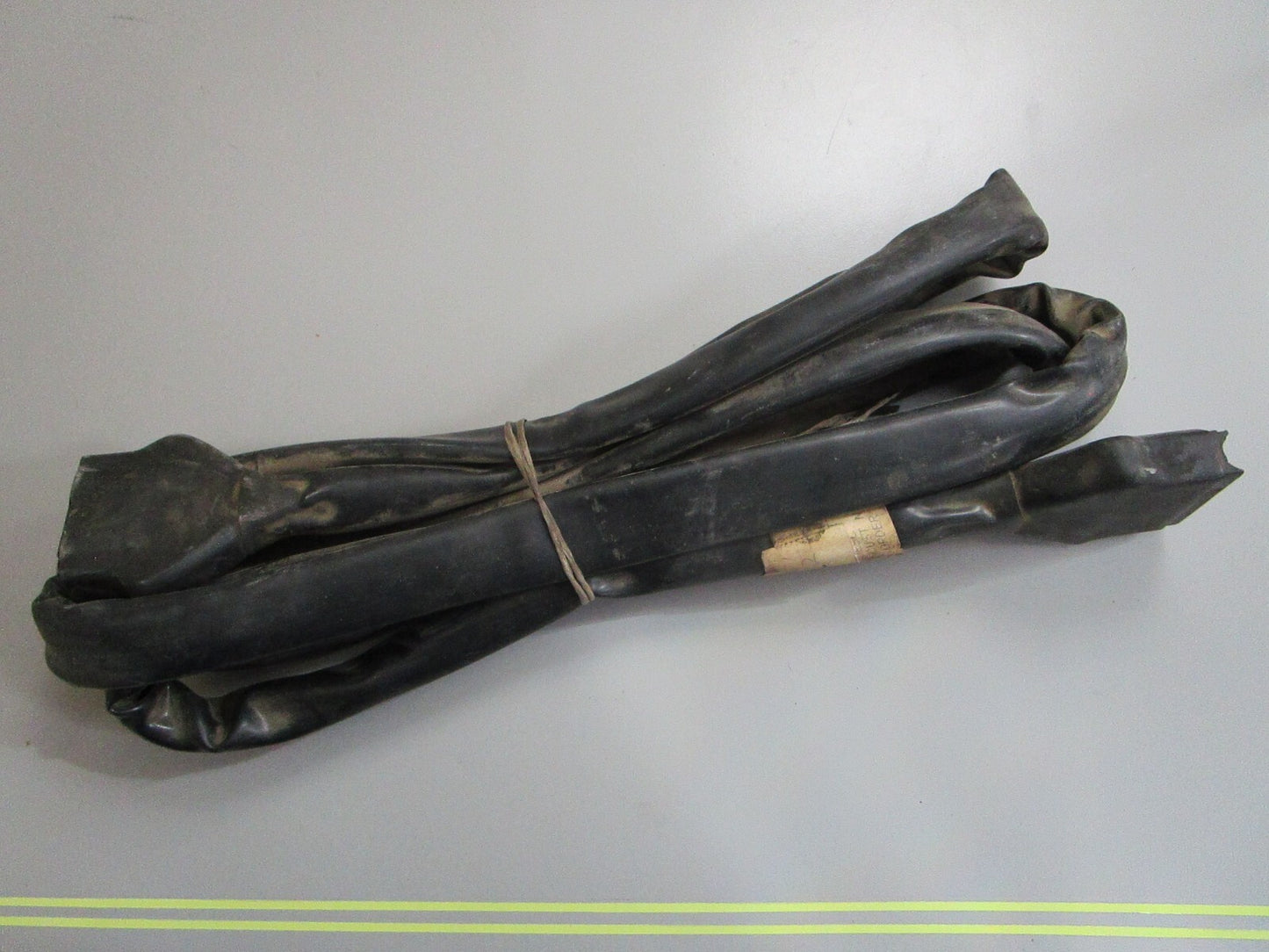 *NEW OEM* 0820 Volvo Penta 8' Cable Block 825738