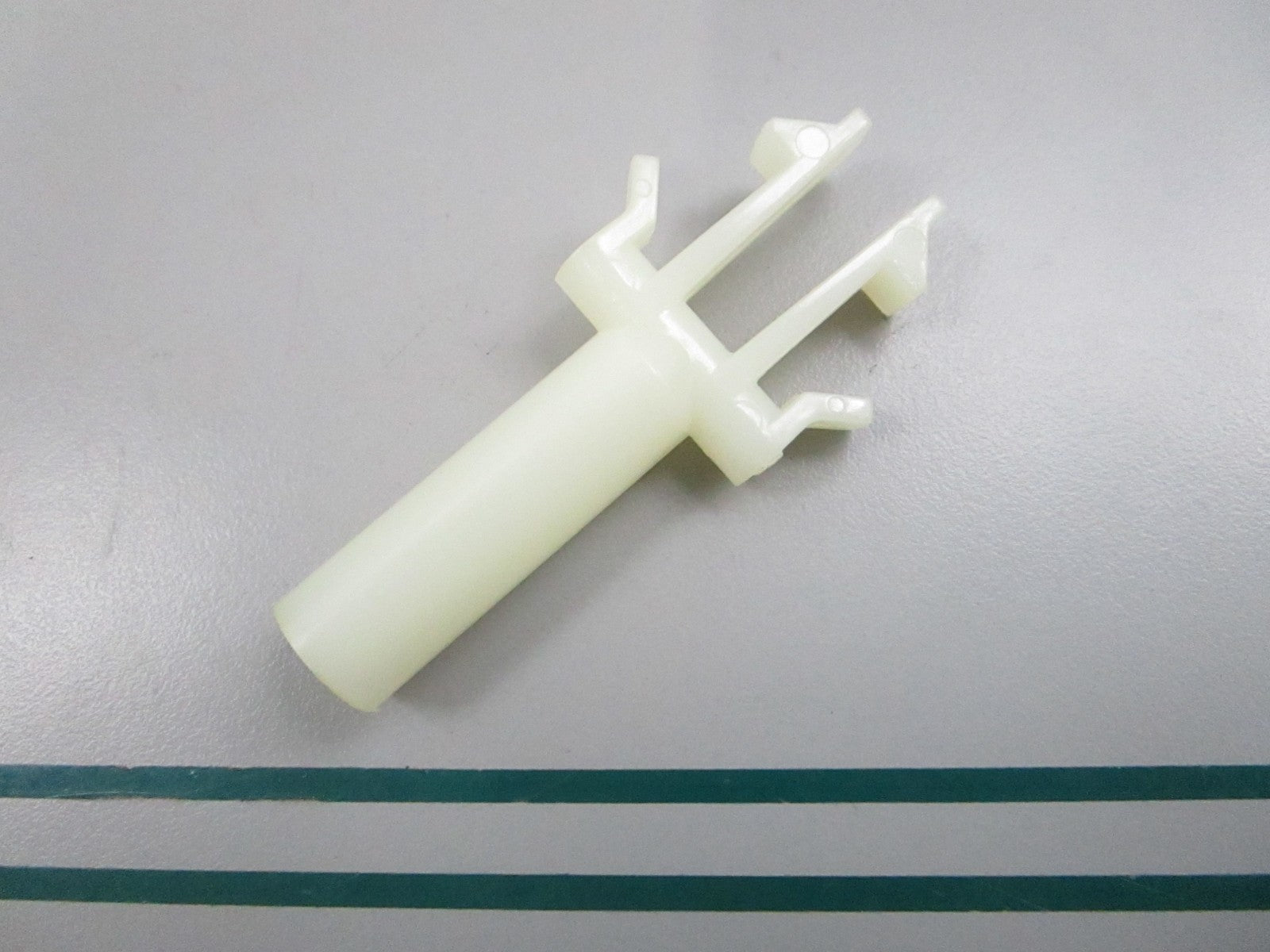 NEW OEM 836411 Whirlpool Shelf Support 0810