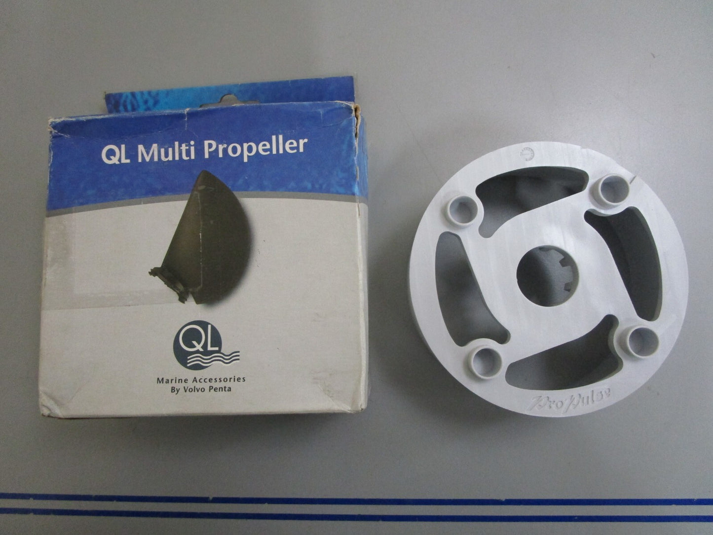 *NEW OEM* 0820 Volvo Penta QL Multi Propeller Adapter 41101800