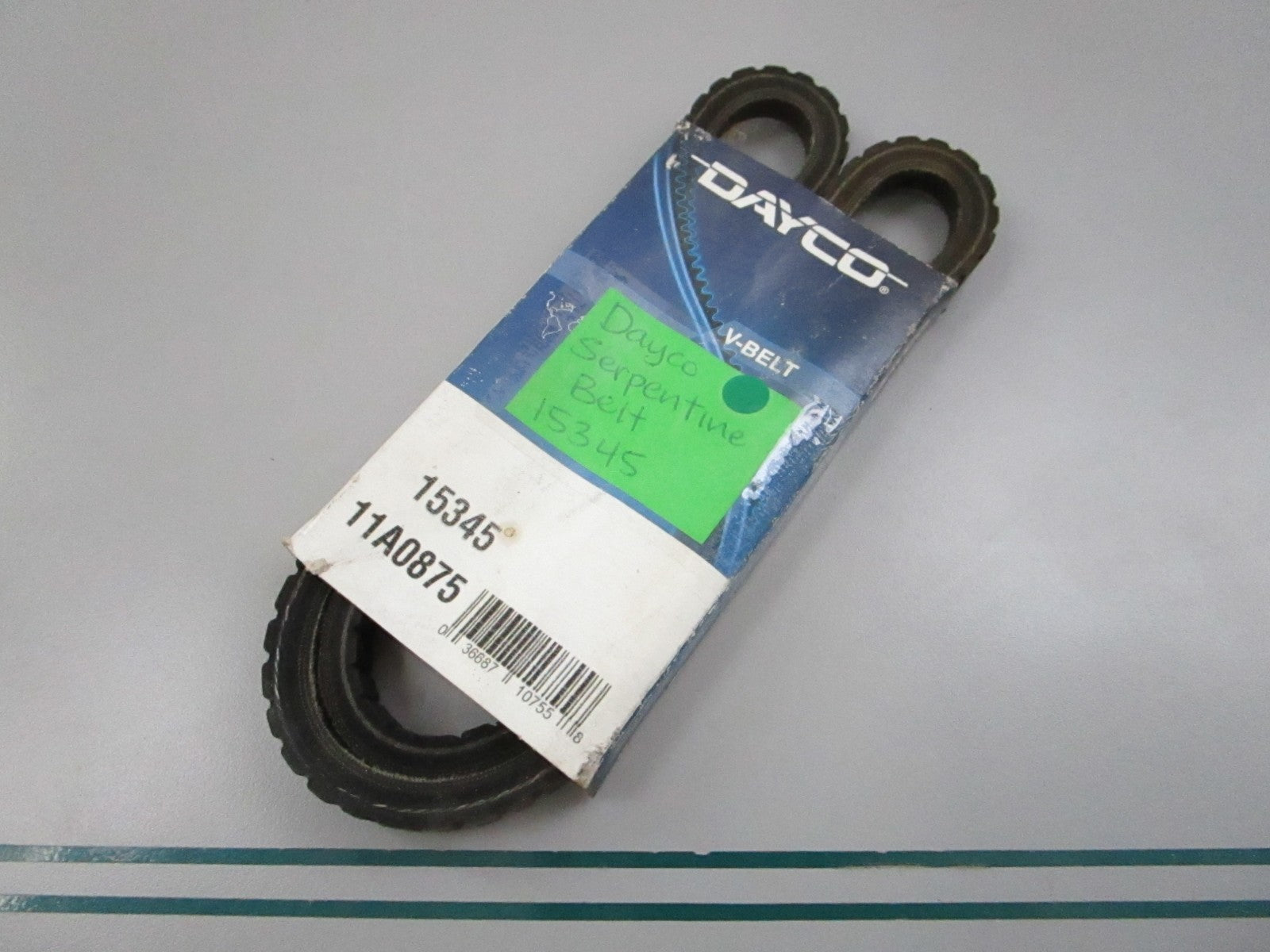 NEW 15345 Dayco Serpentine Belt 0810